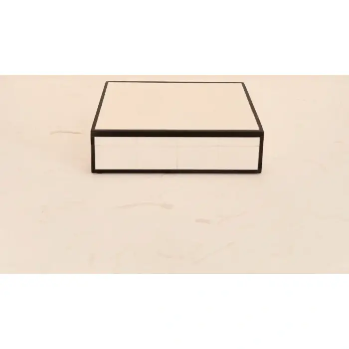 Caja Blacky